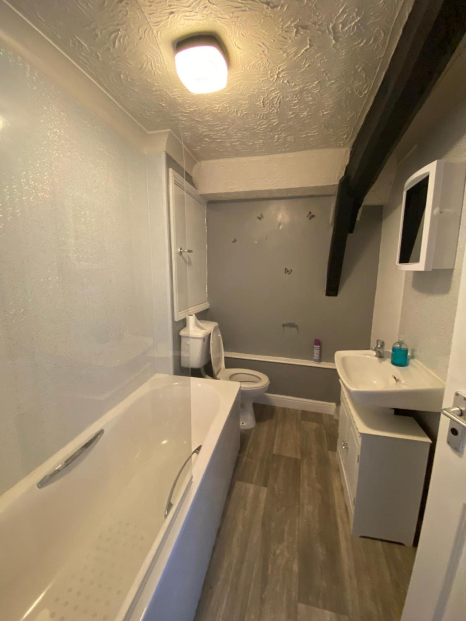 Spacious One Bedroom Flat With River View, 1E Great Yarmouth Buitenkant foto